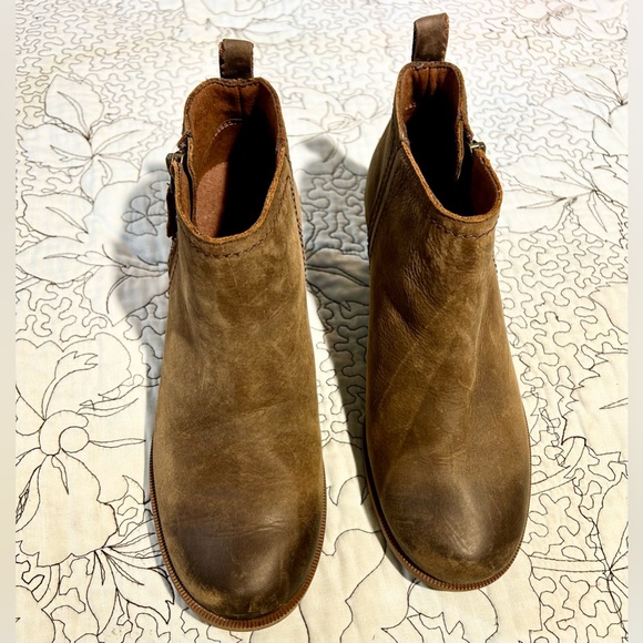 TEVA Anaya Side Zip Leather Ankle  Bootie in Brown 1120153 Women’s Sz 7 - Picture 2 of 14